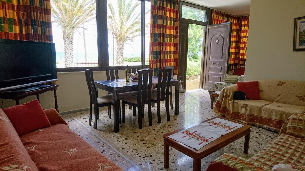 Summerhouse Peggy: Close To Athens Airport By The Sea Artemida  Exterior photo